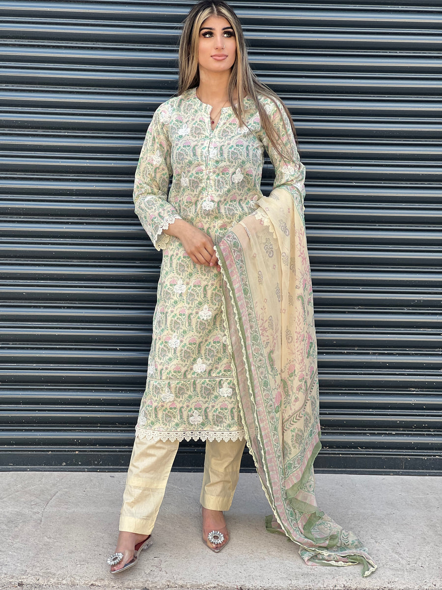 Rumaysa Luxury Lawn Eid Collection Vol - 2 (2024)