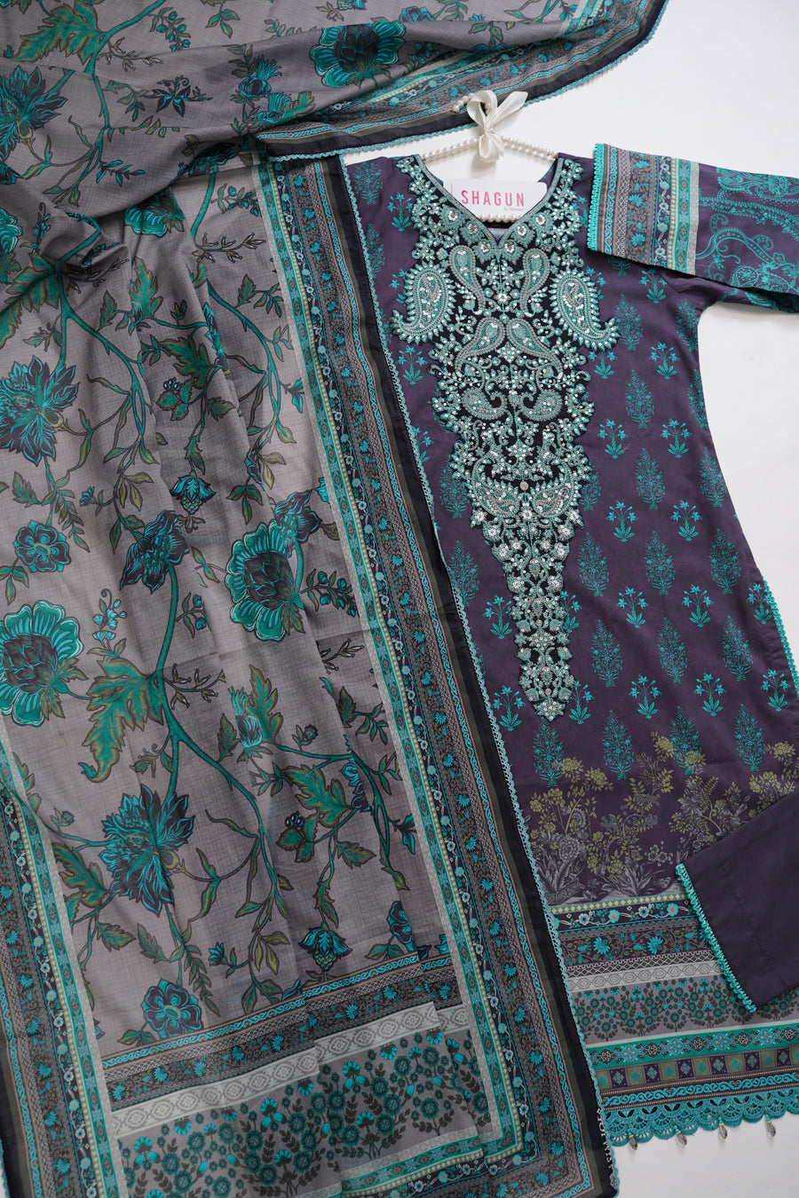 Original Asim Jofa Exclusive Viscose Collection With Viscose Shawl 3pcs 2024- (AJ-11)