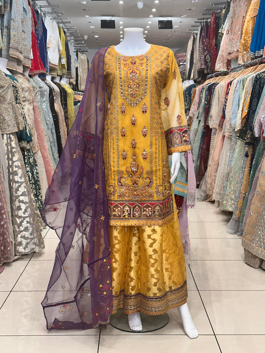 Dastaan Exclusive Branded Eid Collection 2024 SB-01