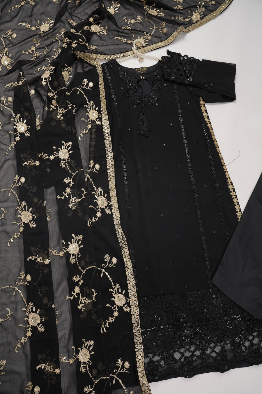 Pre Book-Kashish chiffon vol 3 Eid Collection RT-004 (Get it before Eid)