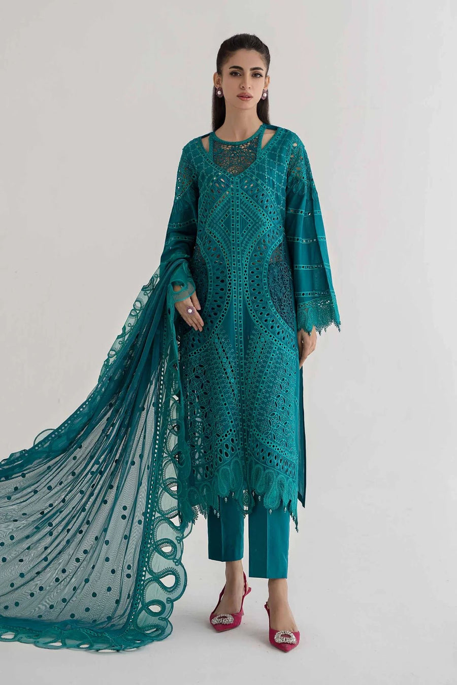ORIGINAL MARIA B 3 PIECE EMBROIDERED LAWN SUIT
