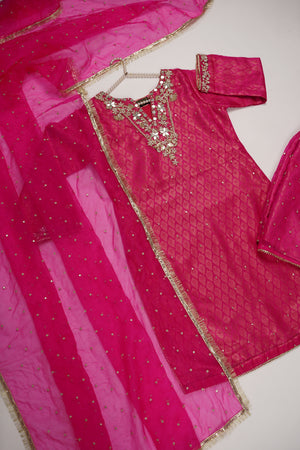 Noor-e-Fishan Exclusive Wedding wear Collection PS-07