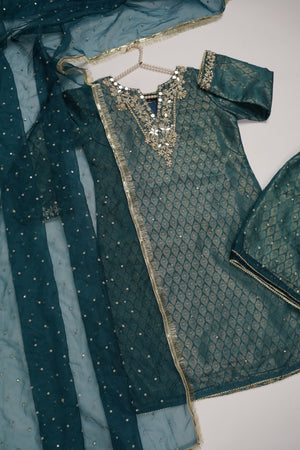 Noor-e-Fishan Exclusive Wedding wear Collection PS-06