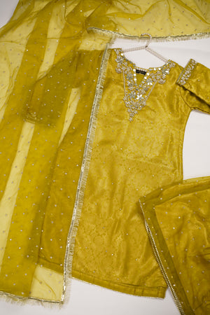 Noor-e-Fishan Exclusive Wedding wear Collection PS-05