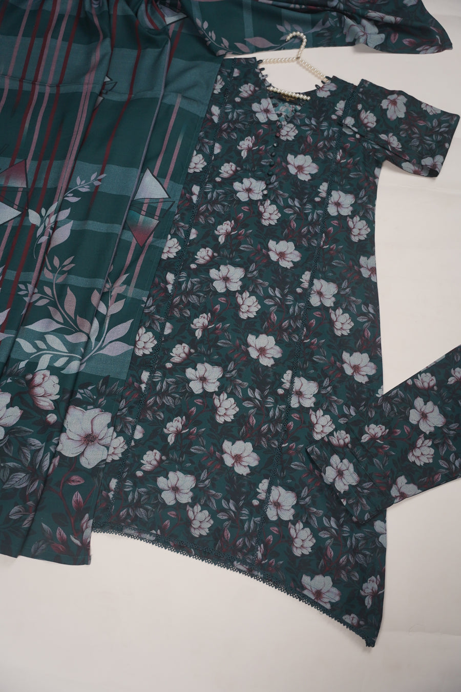 Bisma Winter Collection Maxi ZK-010