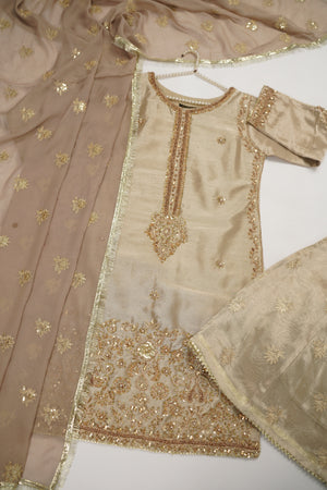 Noor-e-Fishan  Premium Masori shirt with pure chiffon scarf and premium Masori Plazzo STQ-03