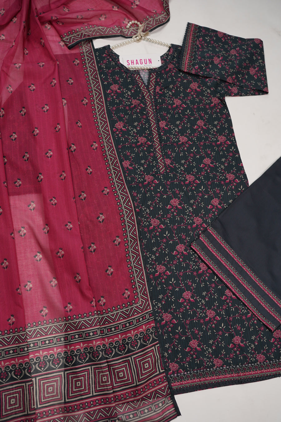 ORIGINAL BIN SAEED PRINTED LAWN VOI 2 EID COLLECTION BR-004