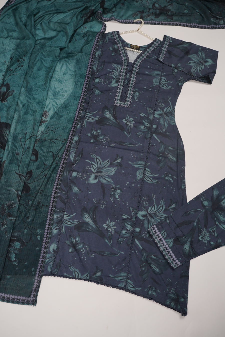 Bisma Winter Maxi Collection FA-010