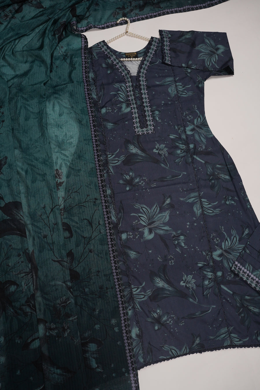 Bisma Winter Maxi Collection FA-010