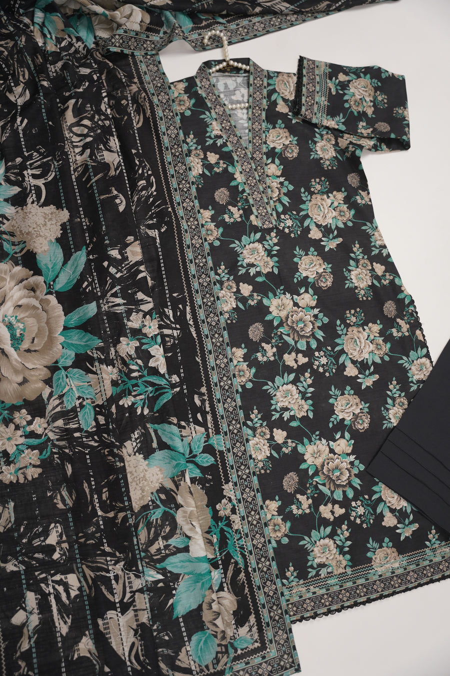 Original Bin Saeed Khaddar 3 PCS Collection HB-08