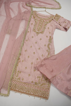 Noor-e-Fishan Wedding Collection  TS-04