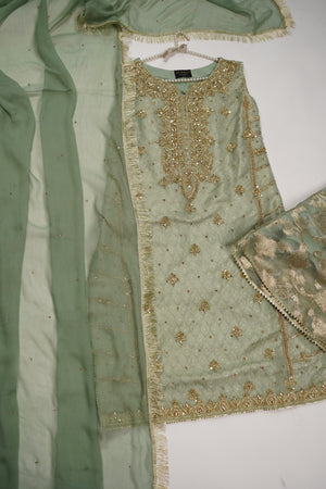 Noor-e-Fishan Exclusive Wedding wear Collection 2025 TQ-011
