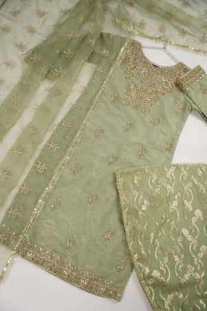 Noor-e-Fishan Exclusive Wedding wear Collection ZB-01