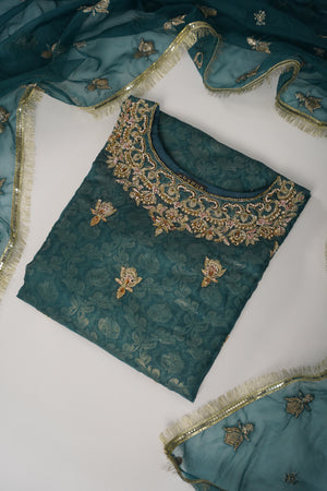Noor-e-Fishan Exclusive Wedding wear Collection CM-04