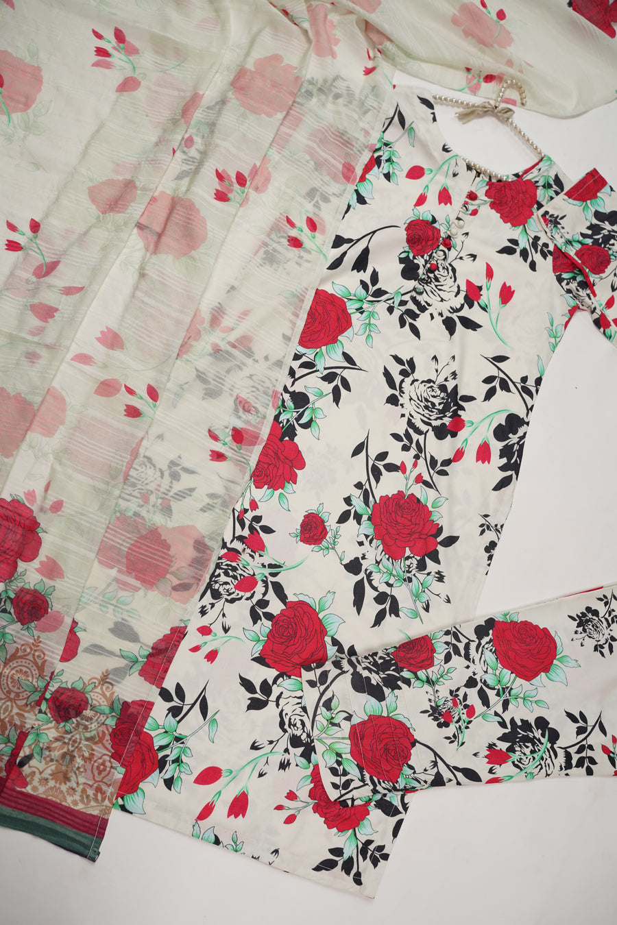Shagun Exclusive Linen Collection 2025 zi-02