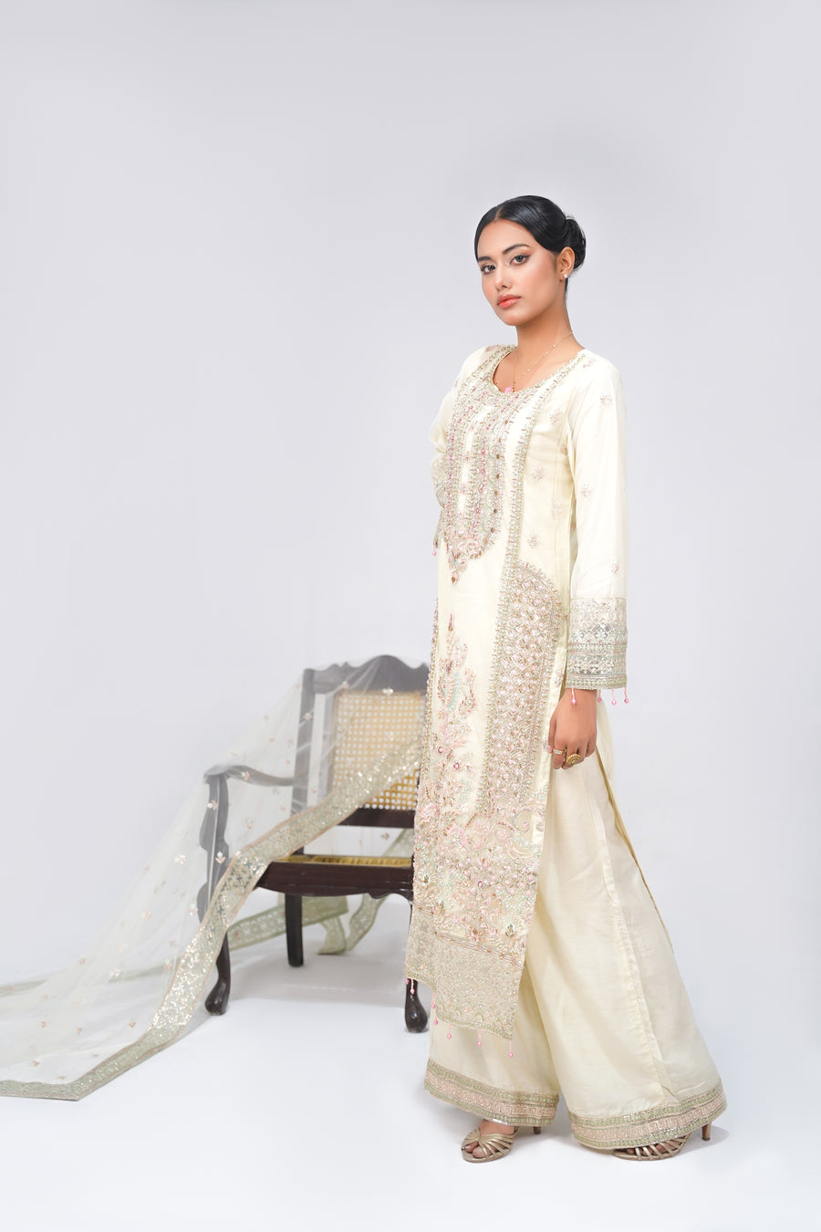 Be-Misaal Luxury 3 PCS Eid Collection 2025 FE-002