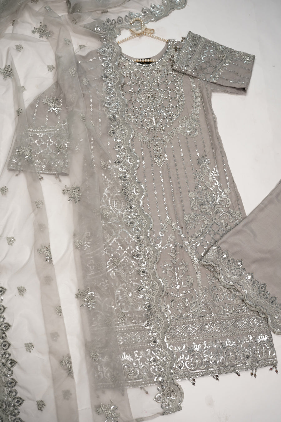 Rang Rasiya luxury collection by shagun dr-010