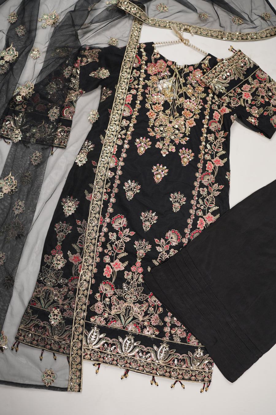 Rang Rasiya luxury collection by shagun dr-04