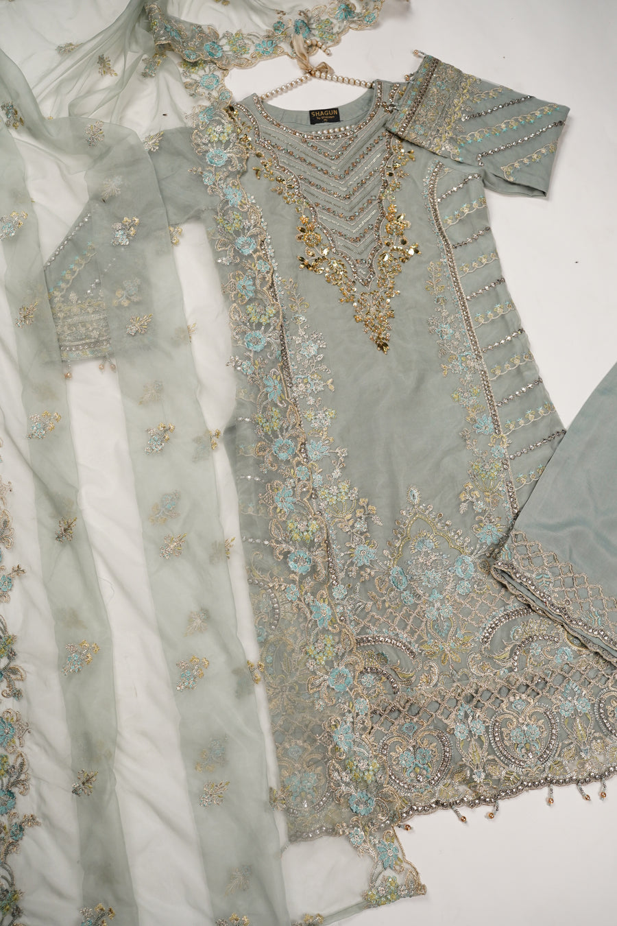 Rang Rasiya luxury collection by shagun dr-09