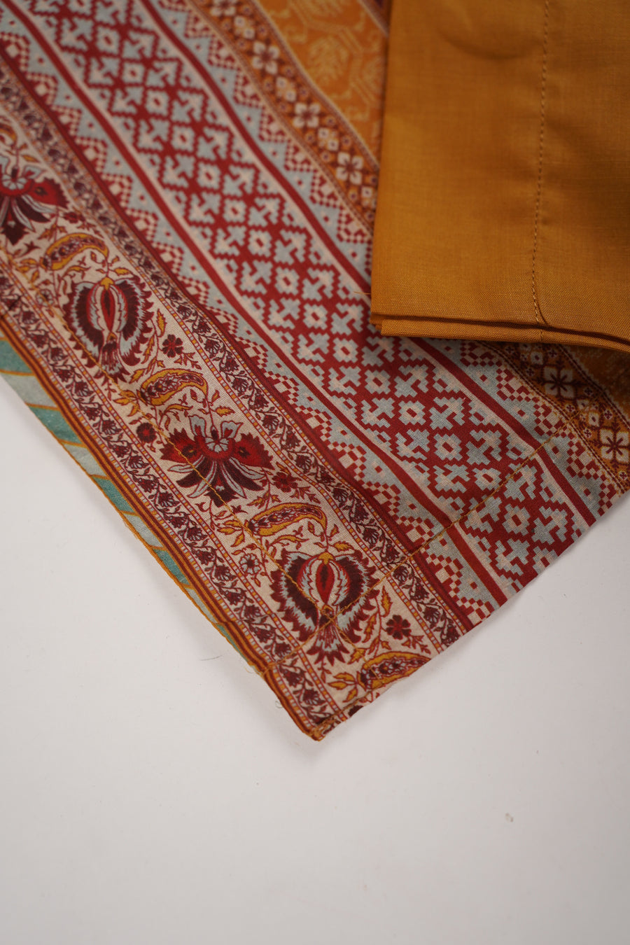 Original Asim Jofa 3pcs Lawn  Collection MT-08