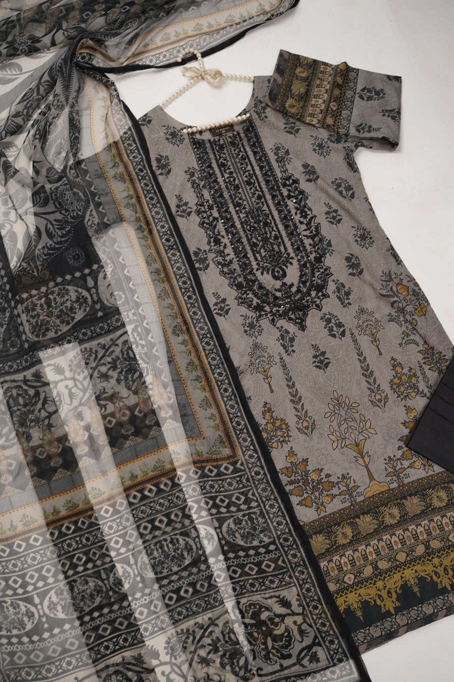 Original Asim Jofa 3pcs Lawn  Collection MT-07