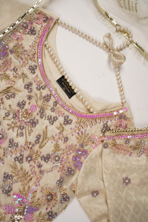 Noor-e-Fishan Exclusive Wedding wear Collection 2025 TS-04