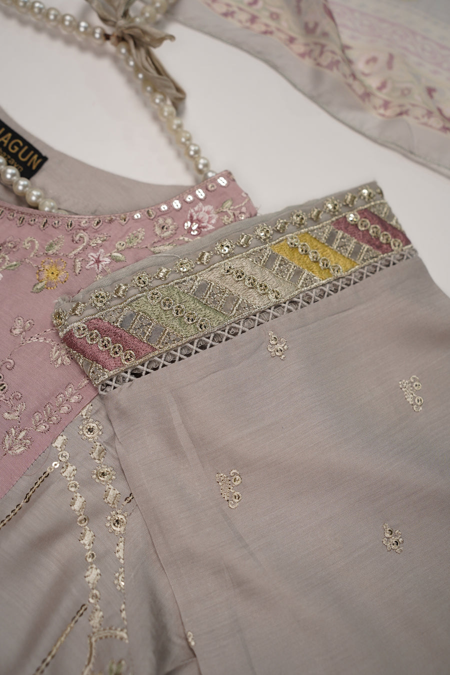 ORIGINAL BIN SAEED EMBROIDERY LAWN VOI 2 KD-03