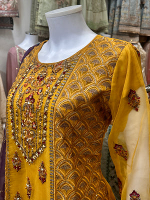 Dastaan Exclusive Branded Eid Collection 2024 SB-01