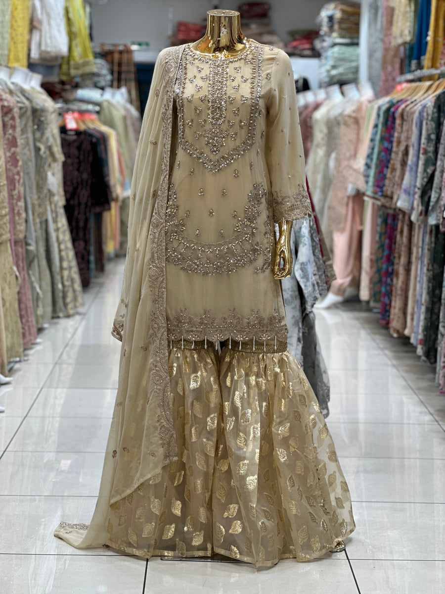 Chamki Garara Eid Collection 2025 Volume 1  CG-001