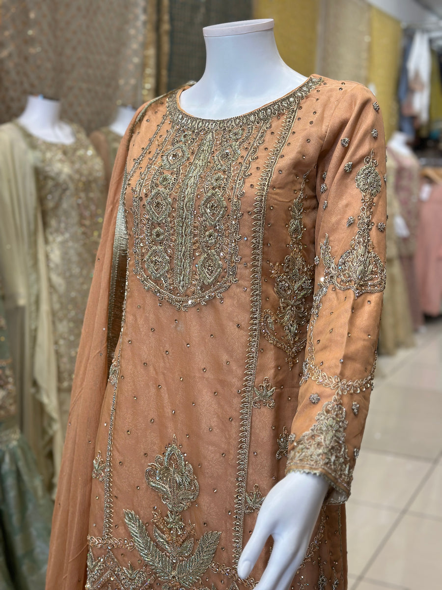 Noor-e-Fishan Exclusive Wedding wear Collection 2024 By Shagun TQ-27