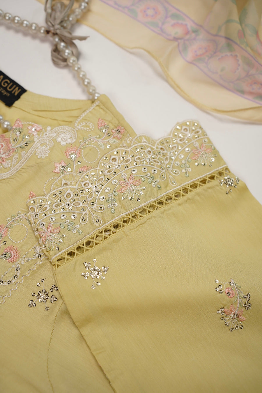 ORIGINAL BIN SAEED EMBROIDERY  LAWN VOI 2 KD-05