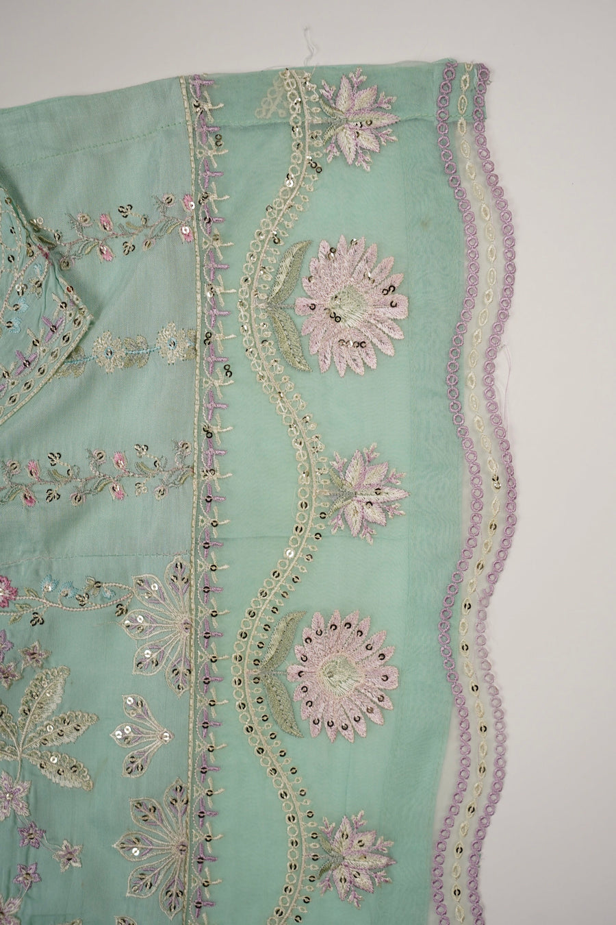 ORIGINAL BIN SAEED EMBROIDERY  LAWN VOI 2 KD-04