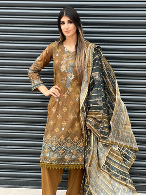 IRHAA LUXURY LAWN BY SHAGUN