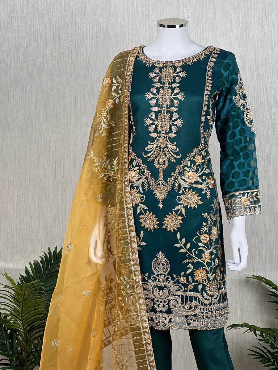 Dastaan Exclusive Branded Eid Collection 2024