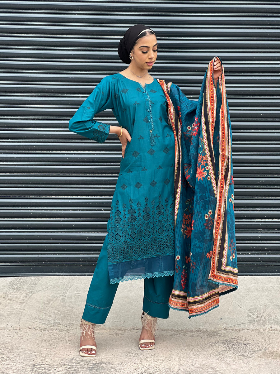 LAIBA-READY TO WEAR- CHIKANKARI EMBROIDERED LAWN WITH LAWN SCARF