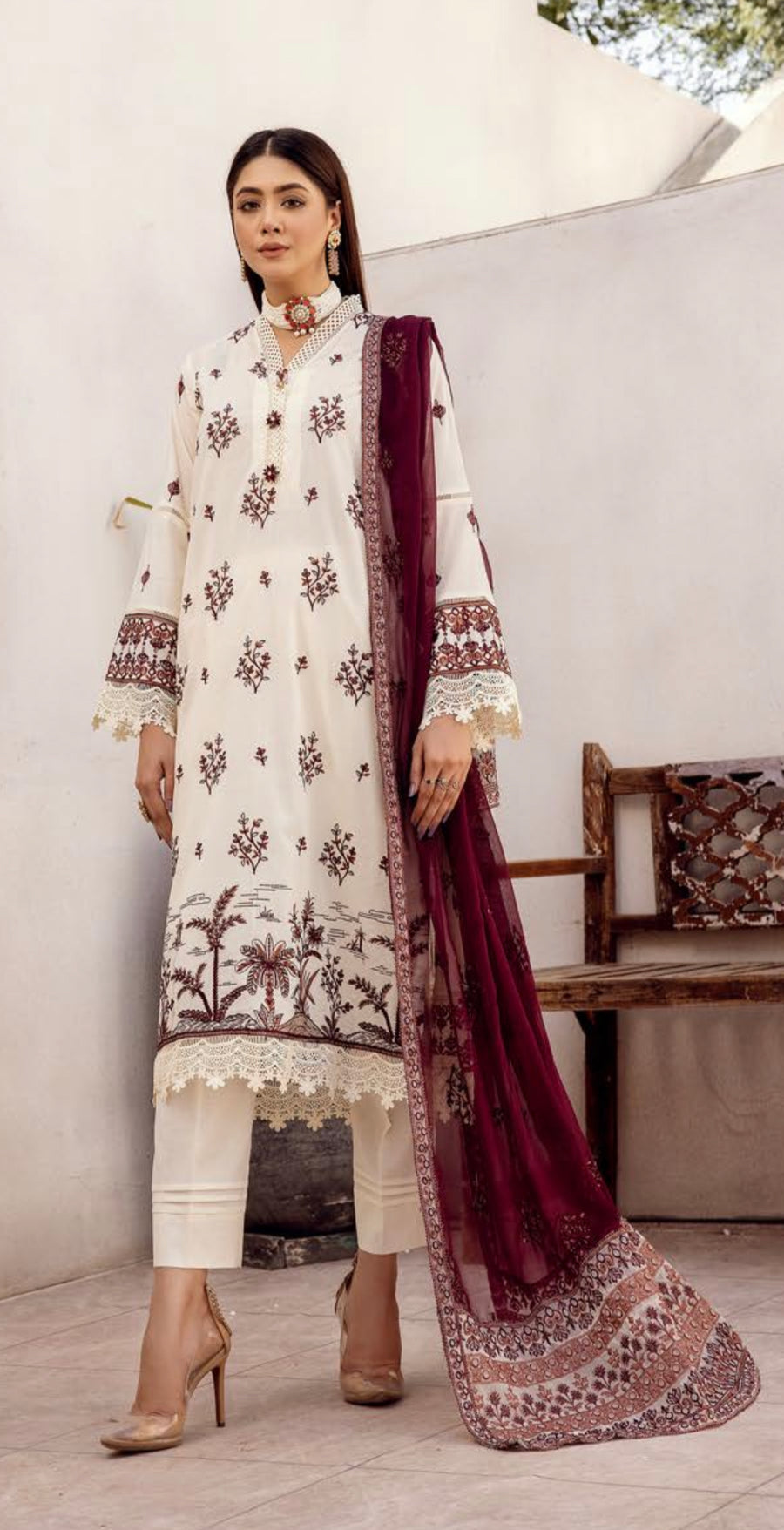 Mahees Exclusive Embroidered Lawn By Shagun
