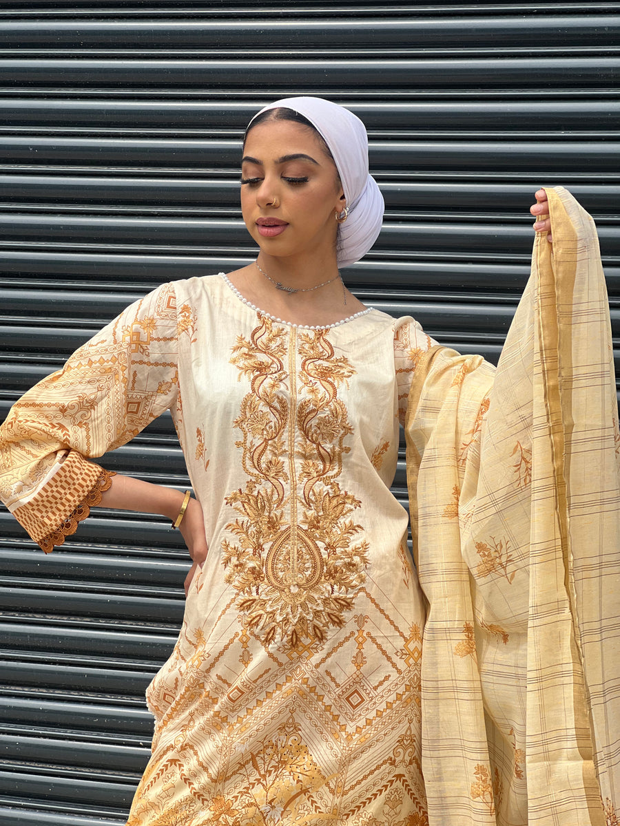 BASANT BY SHAGUN LAWN WITH FANCY SCARF