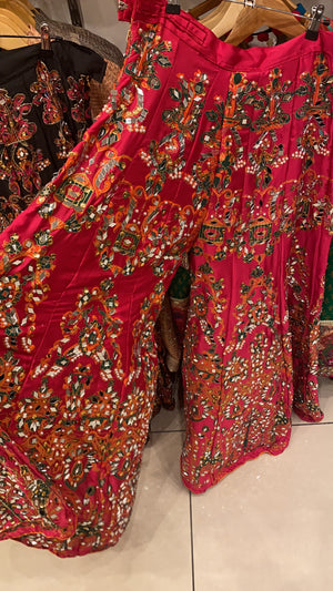 (PRE BOOK) READY IN 8 WEEKS MEHNDI PLAZZOS ( , GREEN , NAVI , PARROT)