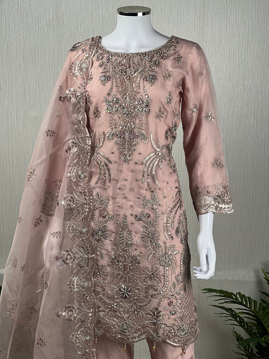 RAHA BY SHAGUN EID COLLECTION