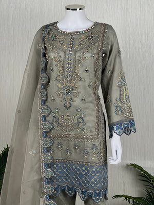 AYAT BY SHAGUN FESTIVE WEAR