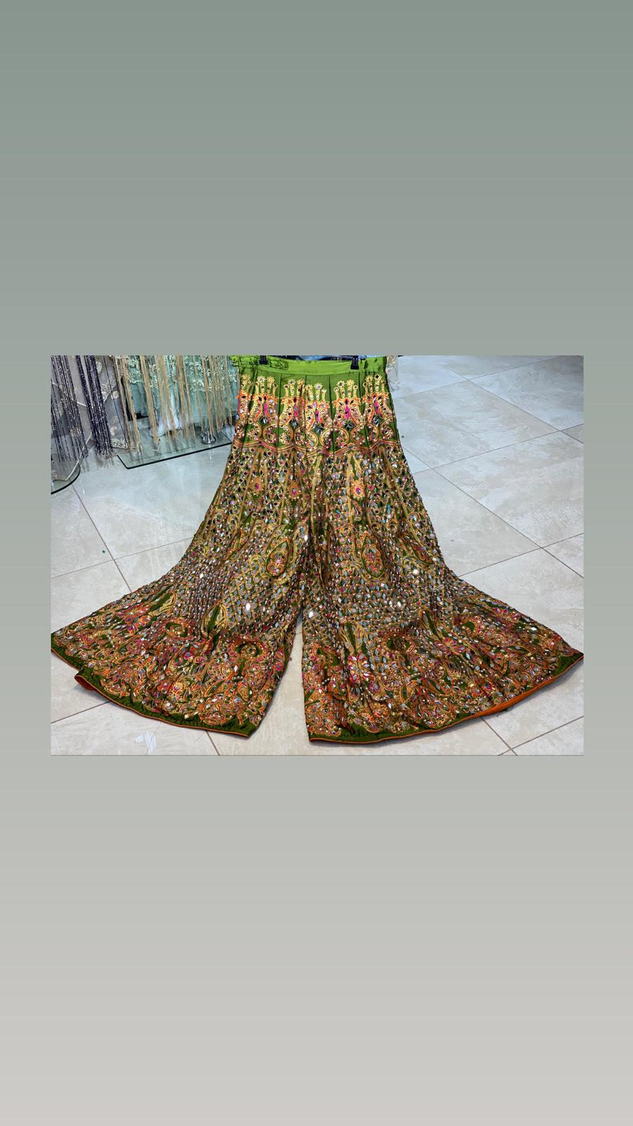 (PRE BOOK) READY IN 8 WEEKS MEHNDI PLAZZOS ( , GREEN , NAVI , PARROT)