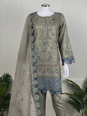 AYAT BY SHAGUN FESTIVE WEAR